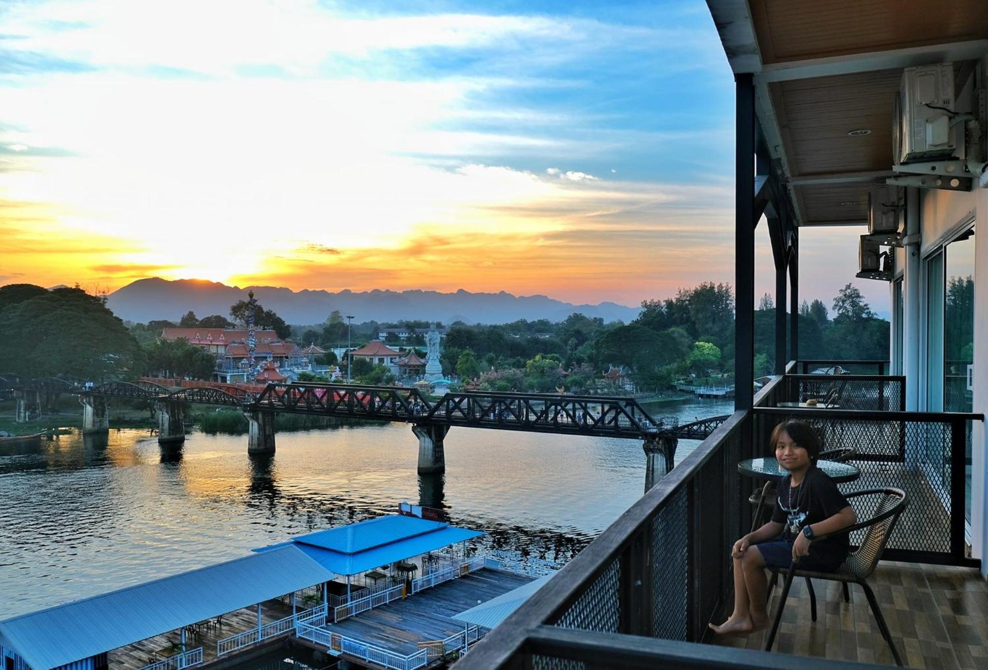 River Kwai View Hotel - Sha Extra Plus Certified Kanchanaburi Exteriér fotografie